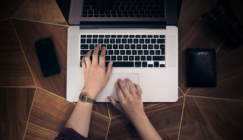 破解版软件的DDOS压力测试网页端